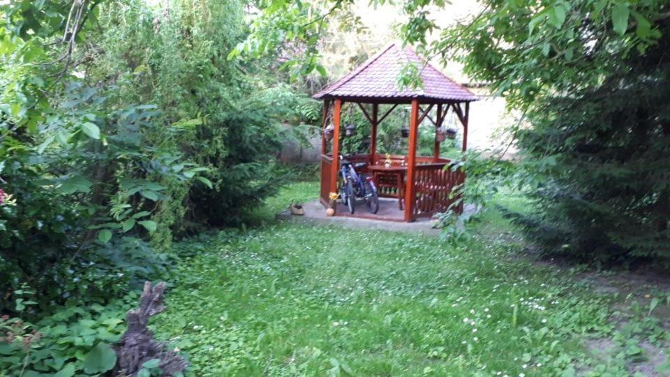 Kerékpáros és Zarándok Vendégház Apostag Exterior foto