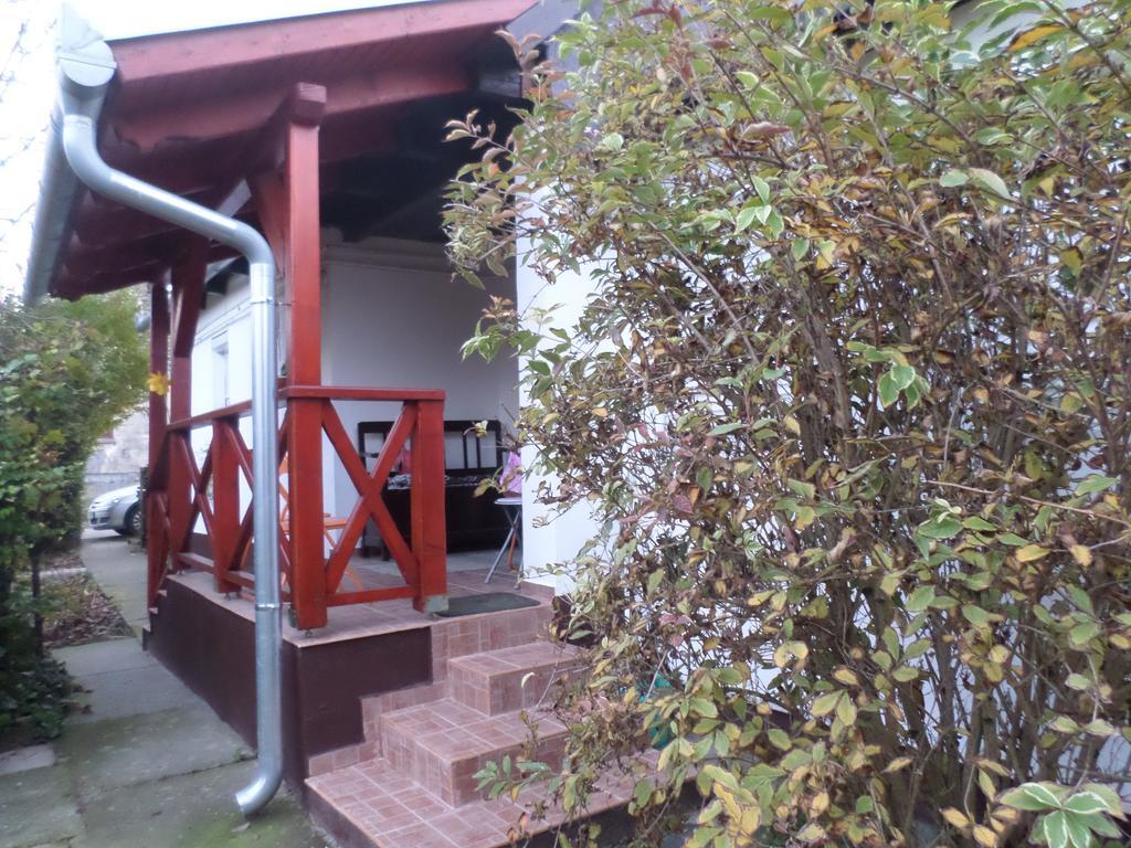 Kerékpáros és Zarándok Vendégház Apostag Habitación foto